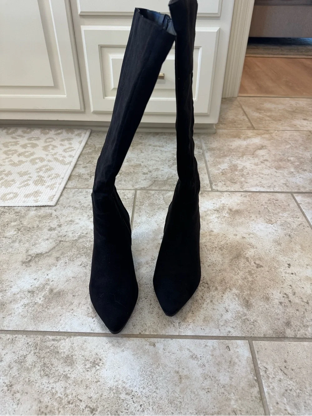 Lane Bryant Classic Black Knee-High Pointed Toe Women's Boots. Wide calf